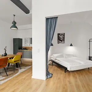 Appartement Mel&bens Loft-appartements Terrasse Weserstadion, Bremen